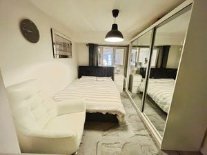 Bedroom 2- click for photo gallery